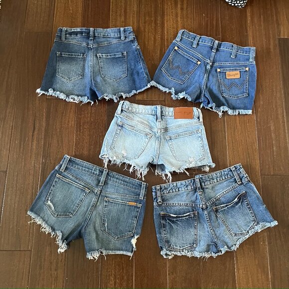 Designer Jean Shorts size 24 - 5 pair $60 or $15 each - Picture 2 of 3